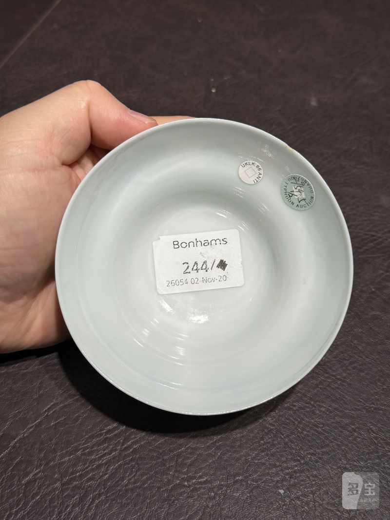 清光绪 青花清供图折腰杯一对 - 图18